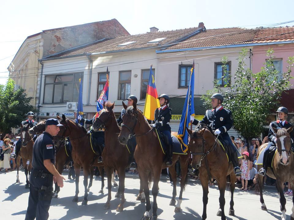 Parada policije u Lebanu 19. juna