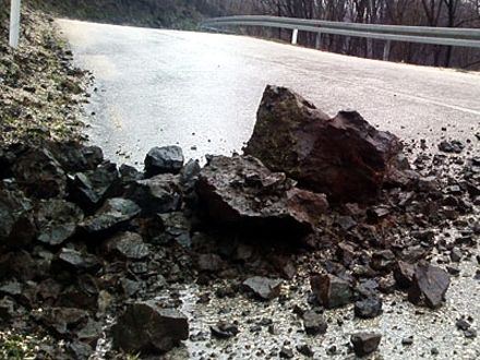 Odron zbog kiše kod Vladičinog Hana