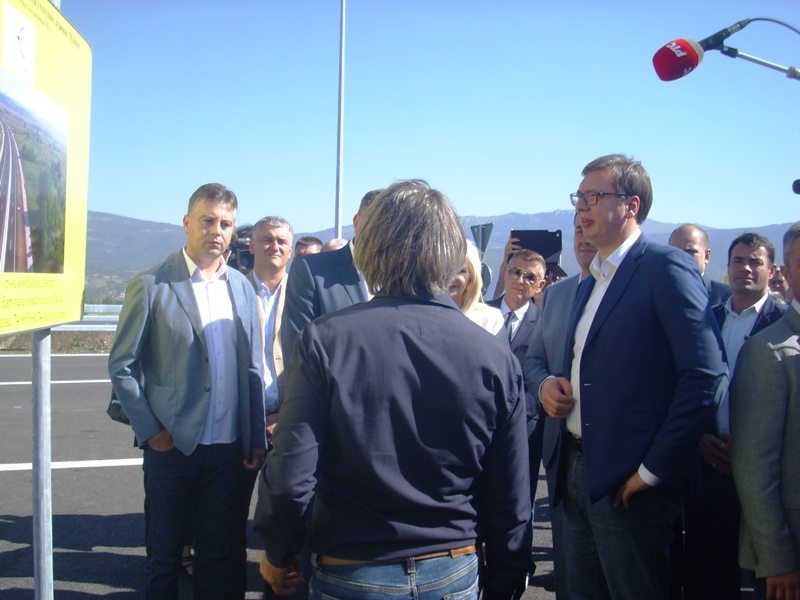 Vučić: Ja sam namćor, ali mi autoputevi uvek donesu osmeh na lice