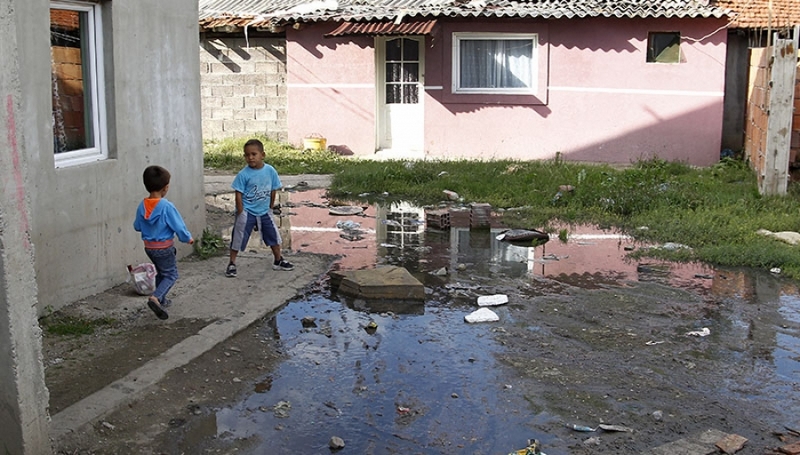 NIŠ: Romi iz naselja Crvena Zvezda ostaju u istom naselju, ali na drugoj  lokaciji - Portal Newipe