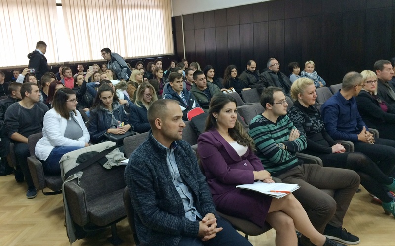 Sudije i tužioci u Vranju odgovarali pred građanima