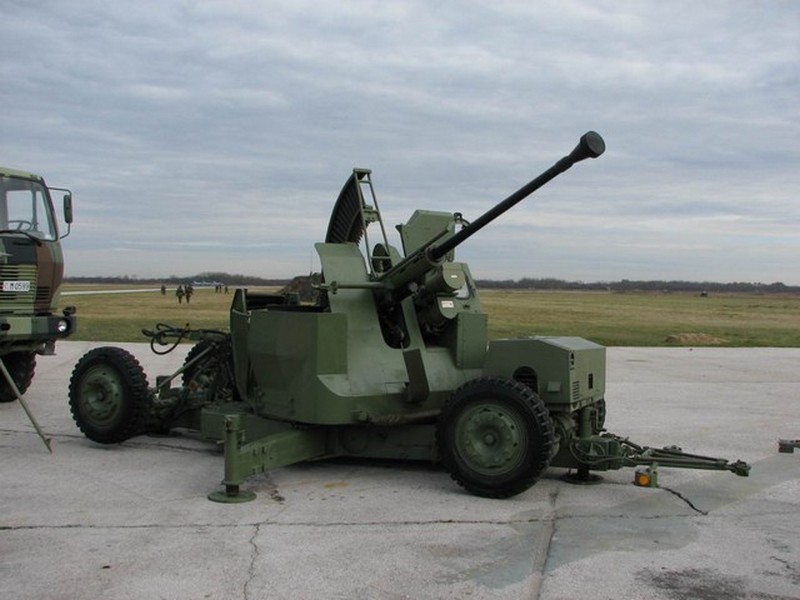 Promocija artiljerijskog naoružanja u Bojniku
