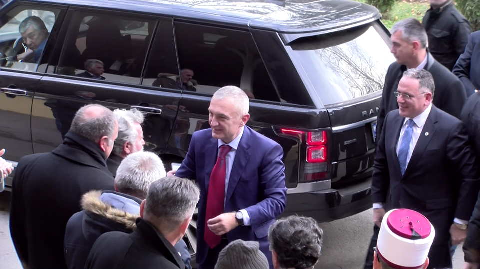 Predsednik Albanije STIGAO u Sijarinsku Banju (VIDEO)