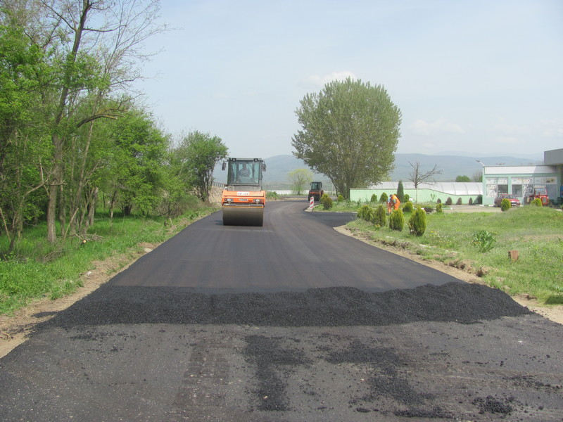 Završava se asfaltiranje Bogojevačkog puta