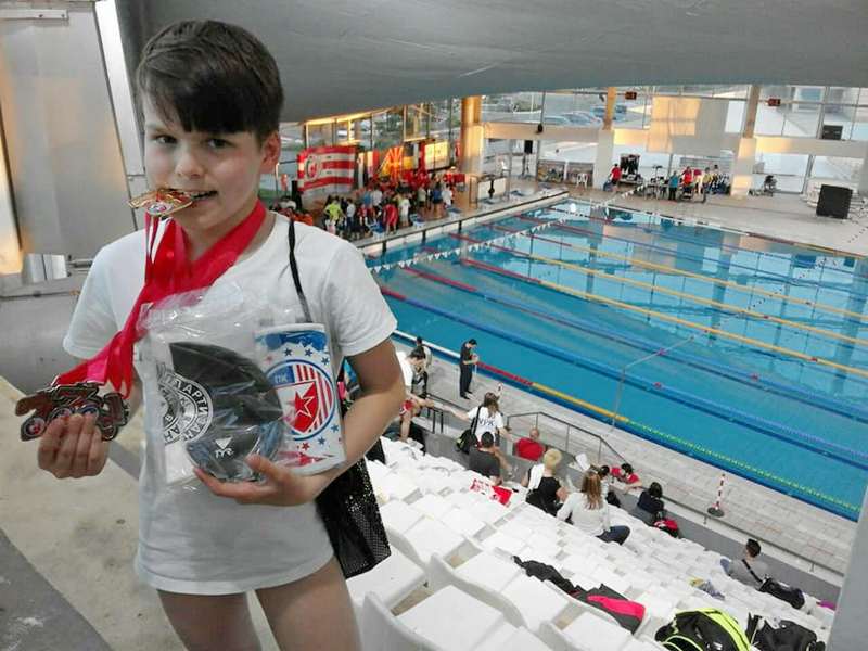 Novak Stojiljković iz PK Leskovac najbolji plivač na međunarodnom takmičenju u Beogradu