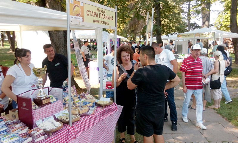 Festival sira i kačkavalja, praznik pod zidinama Momčilov grada