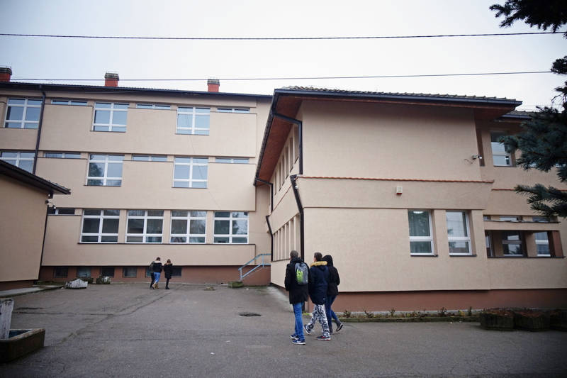 Škola u kojoj raste broj učenika (VIDEO)
