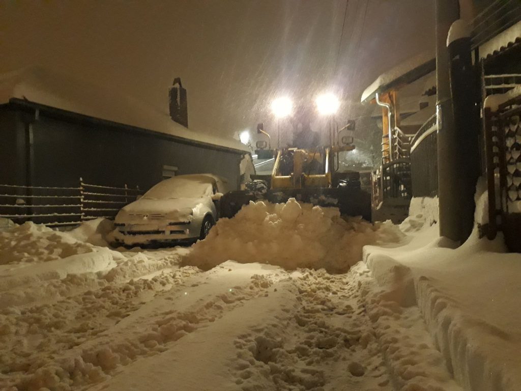 Kad putari zabušavaju, Kentra preuzima stvar u svoje ruke