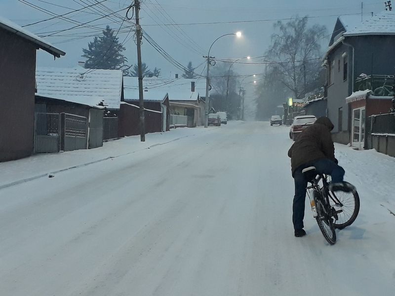 Ako sneg nastavi da veje situacija će postati ozbiljna