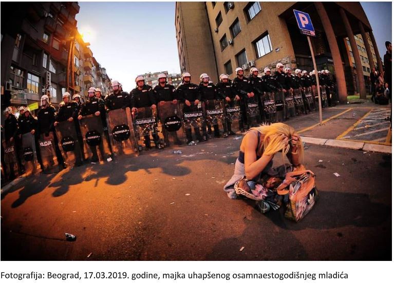 Narodna stranka Leskovac osuđuje nasilnu reakciju policije prema protestantima