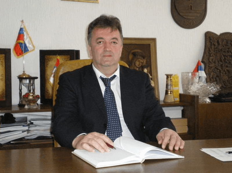 Predsednik opštine Brus zvani Jutka podneo ostavku