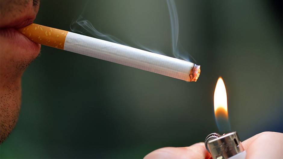 Uskoro potpuna zabrana pušenja na javnim mestima