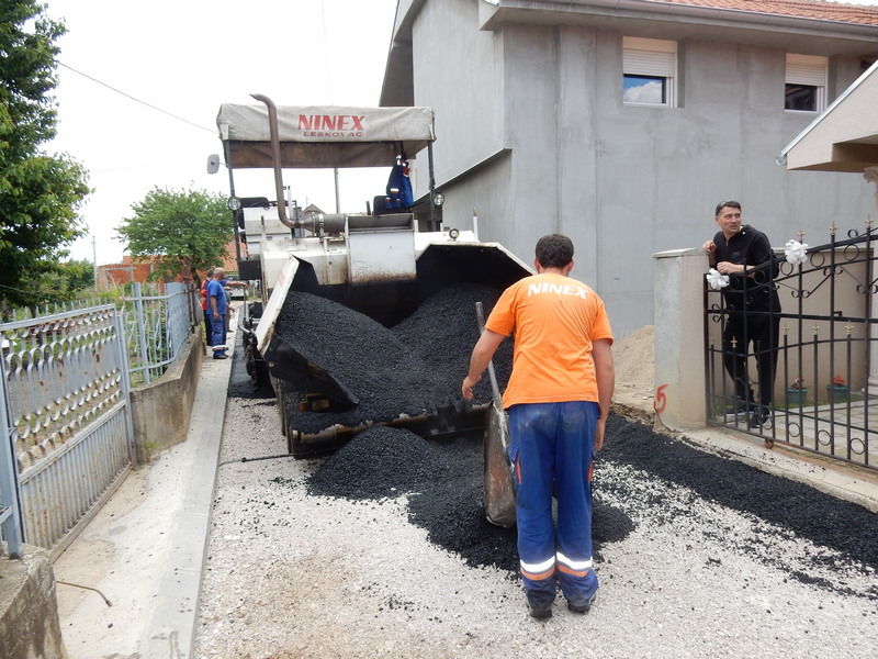 Ustanička ulica u Obrada Lučića dobila asfalt
