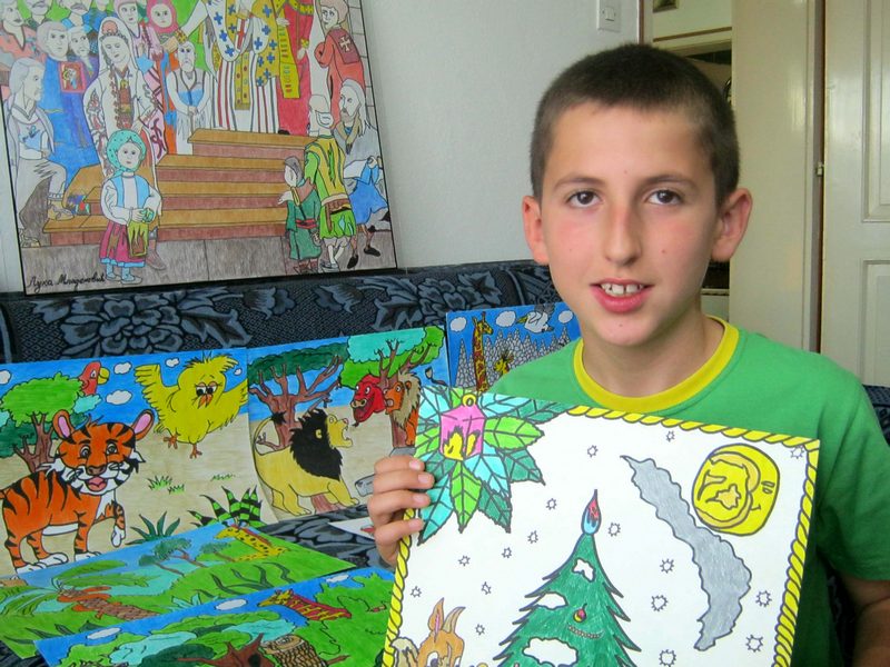 Jedanaestogodišnji Luka Mladenović mali slikar, a veliki umetnik