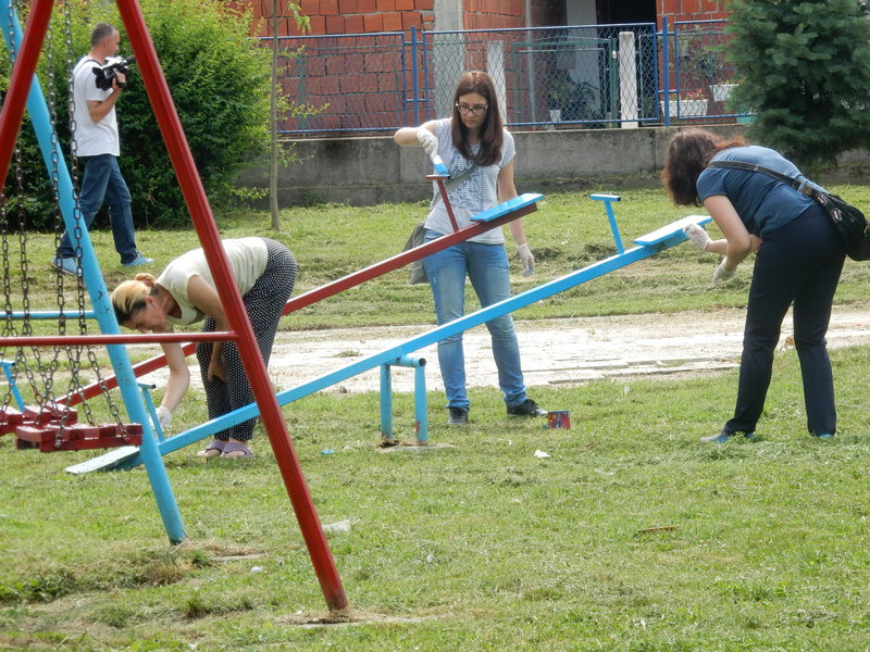 Ponovo očišćeno i ofarbano igralište „Rupe“