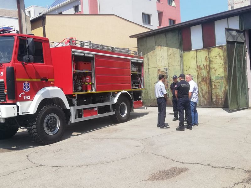 Leskovački vatrogasci dobili još jedno vozilo od MUP-a