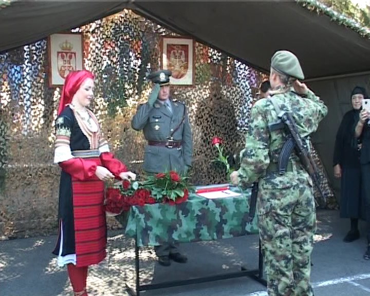 Zakletvu u Leskovcu položilo 134 vojnika, među njima i 23 žene