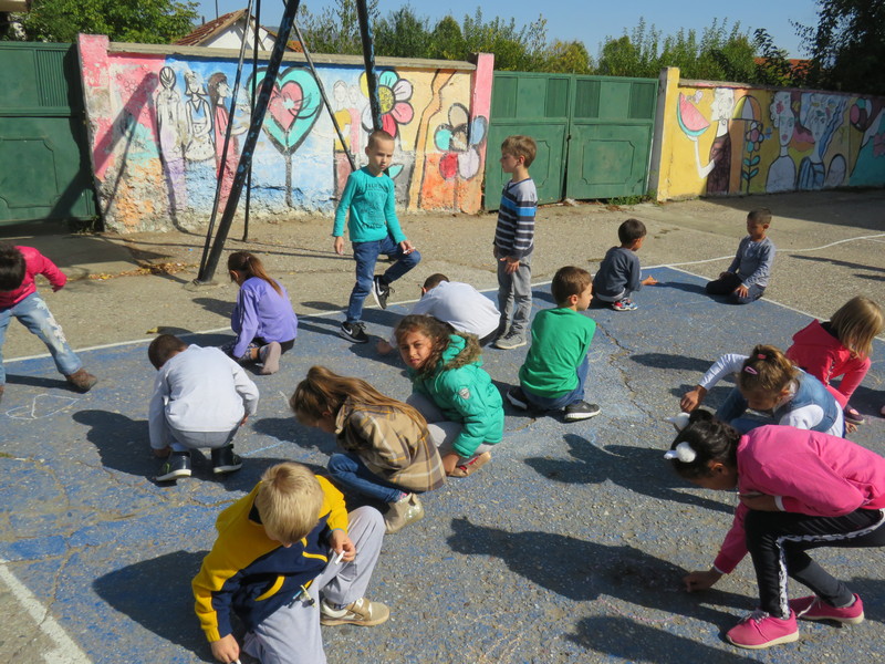 DEČJA NEDELJA Mađioničarki trikovi,  predstave, šah i stoni tenis