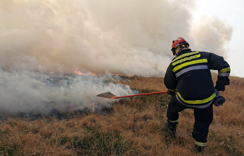 Na Staroj planini 200, u Vranju 130 vatrogasaca iz Pirota, Niša, Leskovca, Republike Srbije…