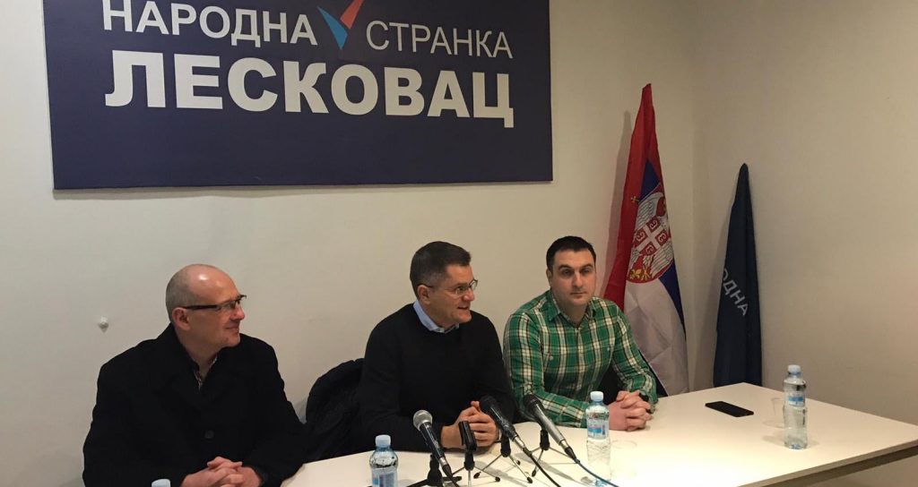 Na pres konferenciji Vuka Jeremića u Leskovcu novinari pozivani selektivno
