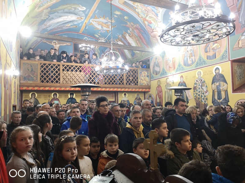 Na Badnje veče u Predejanu prvi put Hristova pećina i Božićni bazar