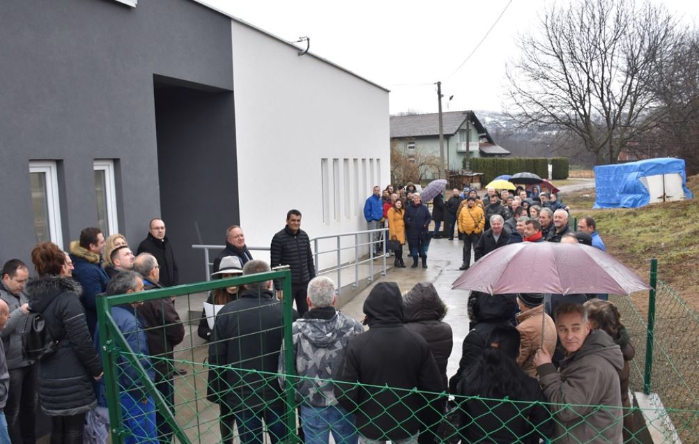 Meštani uz pomoć lokalne samouprave podigli novu zgradu mesne zajednice u Maloj Kopašnici