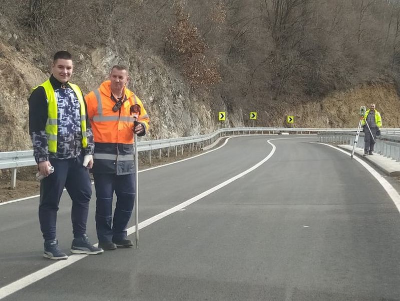 Završva se put Vlasotince – Svođe, kolovoz kao pista