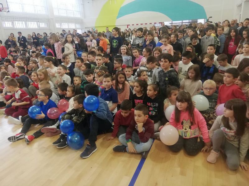 Zvono i dečija graja ponovo u školi Josif Kostić