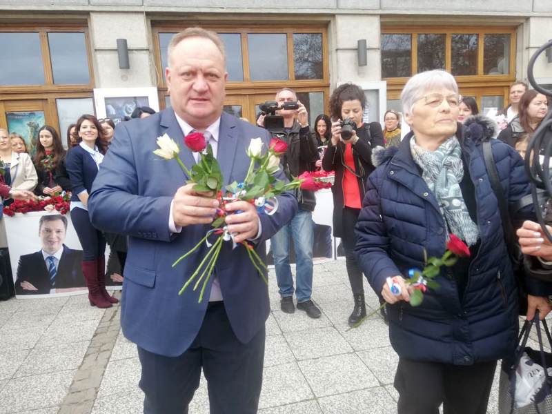 Gradonačelnik Cvetanović čestitao 8. mart