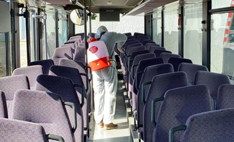 Od danas svakodnevna dezinfekcija autobusa, prvi očišćeni oni koji prevoze radnike do leskovačkih fabrika