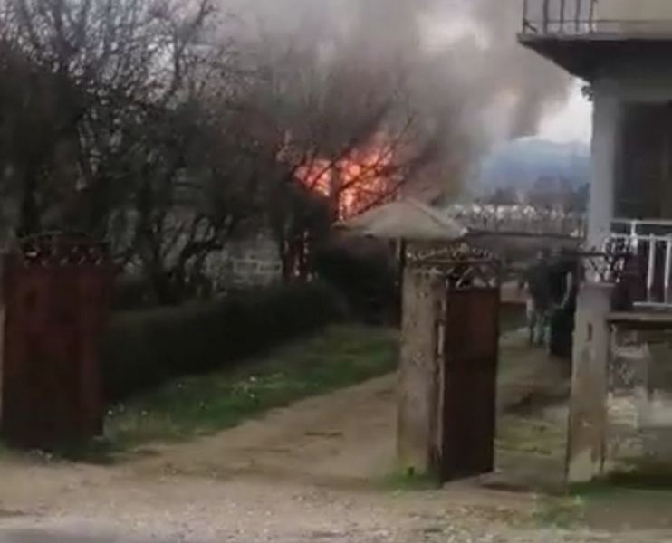 Požar u Bratmilovcu (video)