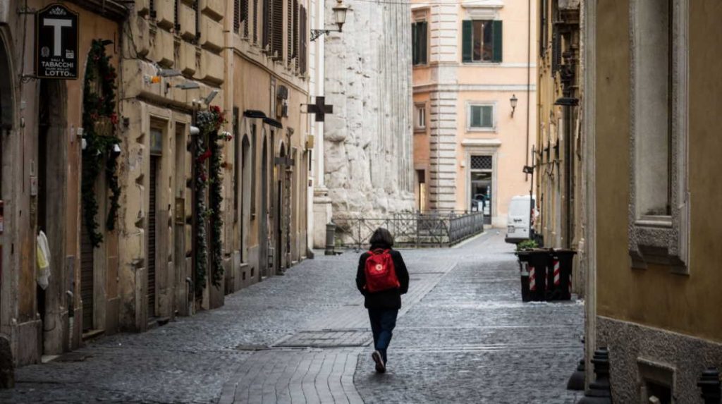 Naši ljudi prenose: U Italiji nema izlaska bez dozvole, sve namirnice poskupele, jedna pomorandža košta jedan evro