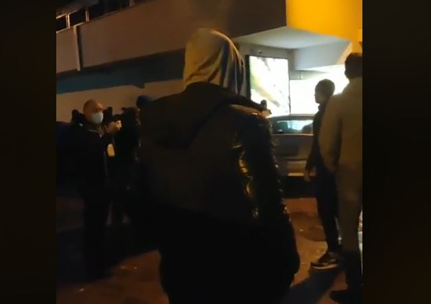 Propao plan za bakljadu u Nišu, organizatori se razbežali, policija legitimisala novinare