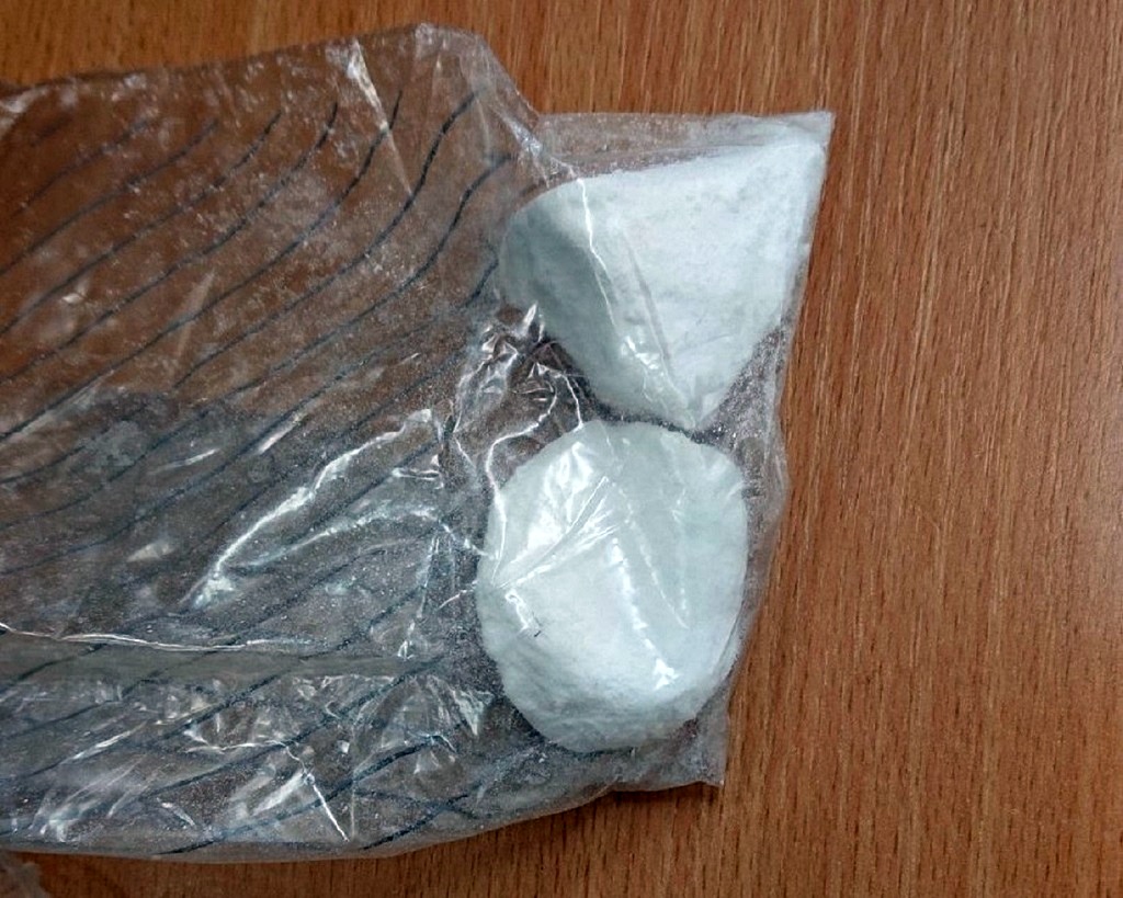 Leskovac: U dvorištu Leskovčanina (32) pronađena 63 grama kokaina