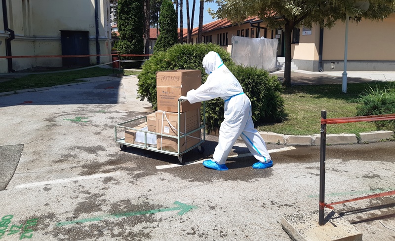 Ponovo veliki broj prijema u leskovačkoj Kovid bolnici, preminuo još jedan pacijent