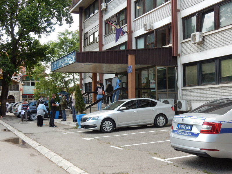 Šest osoba povređeno u saobraćajnim nezgodama u Leskovcu