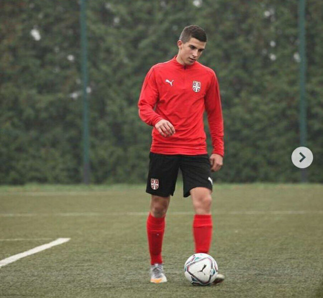 Milan Nikolić iz Leskovca u fudbalskoj reprezentaciji do 16 godina