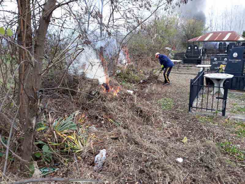 Meštani Batulovca očistili deponiju i put kod groblja