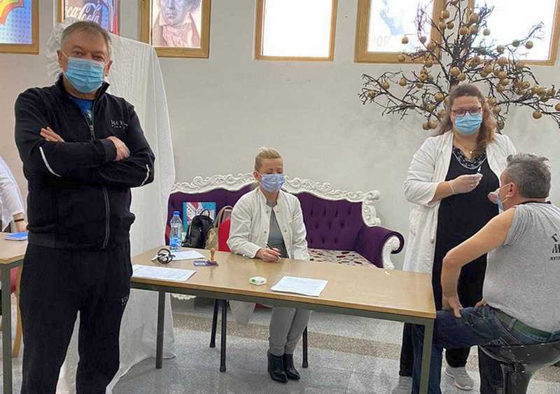 Za četiri dana preko hiljadu Surduličana primilo kinesku vakcinu
