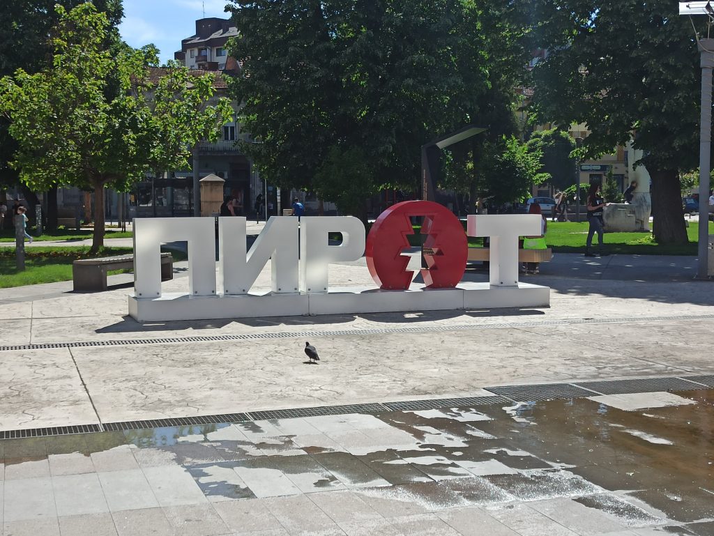 Grad Pirot raspisao konkurs za dodelu studentskih stipendija
