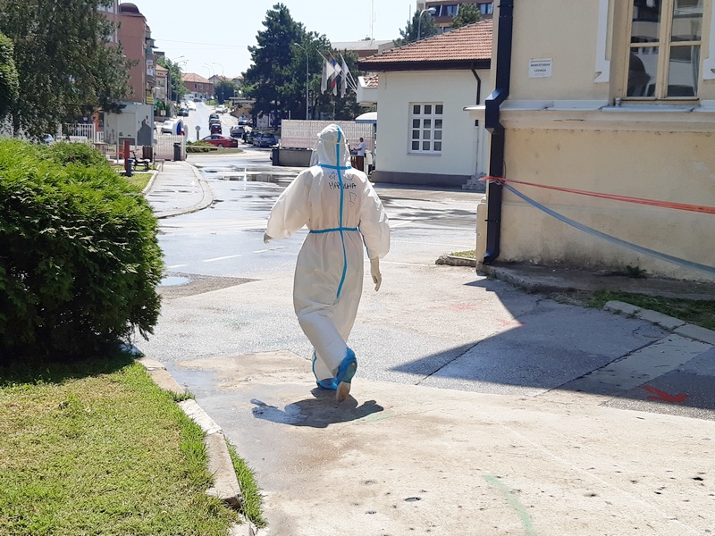 Manje prijema, više otpusta, umiru ljudi na respiratoru