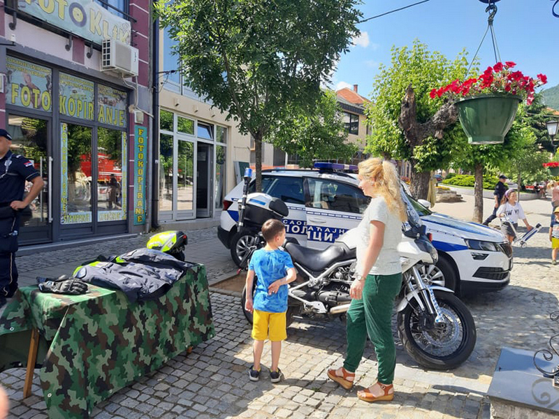 Pešačka zona u Vranju danas omiljena destinacija mališana