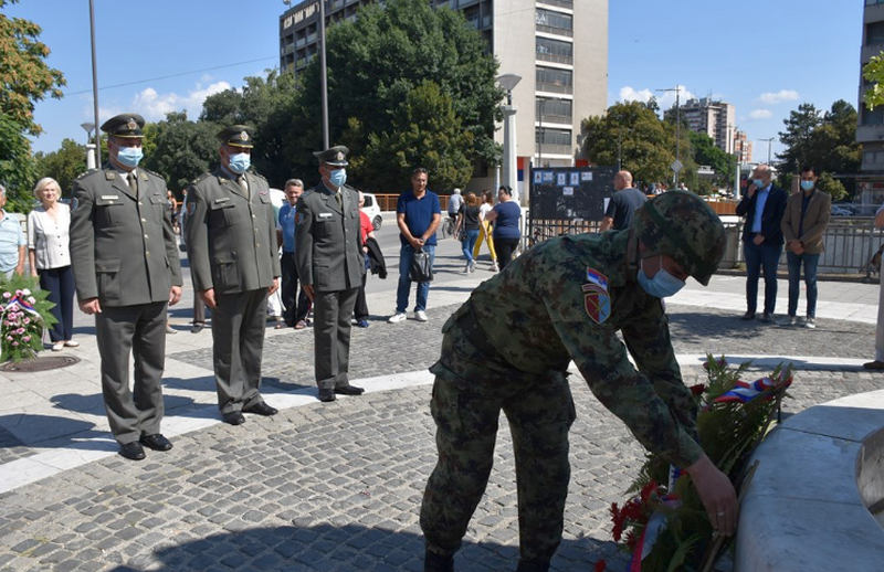 Obeleženo 77 godina od bombardovanja Leskovca u Drugom svetskom ratu
