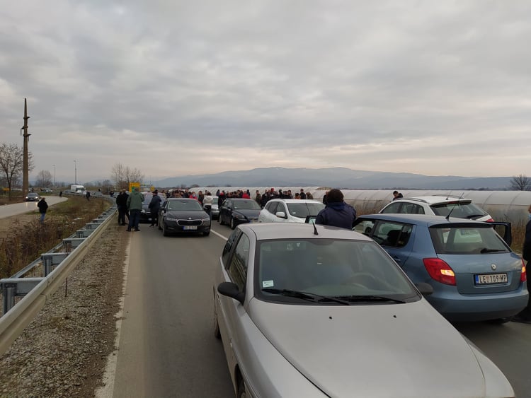 Protest eko aktivista protiv rudnika u Klinovcu, trosatne blokade i na pojednim mestima od 13 sati