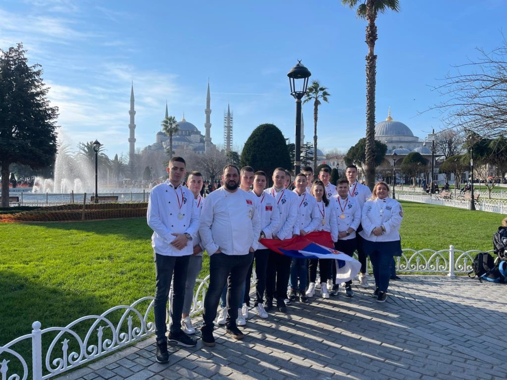 Leskovački mladi kuvari opet briljirali na internacionalnom takmičenju u Turskoj