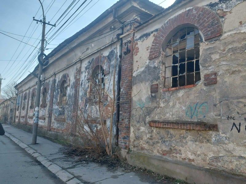 Ruinirani kompleks fabrike „Kosta Stamenković“ postaće najmoderniji šoping centar u Leskovcu