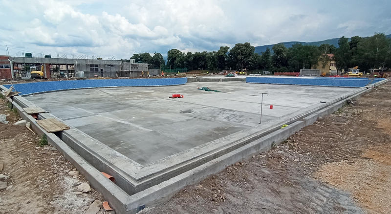 Završetak radova na izgradnji otvorenog bazena u Pirotu diktiraju vremenski uslovi