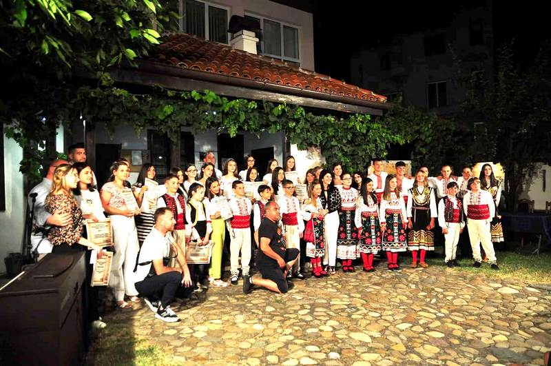 Prvi dečji festival tradicionalne muzike održan u Vlasotincu