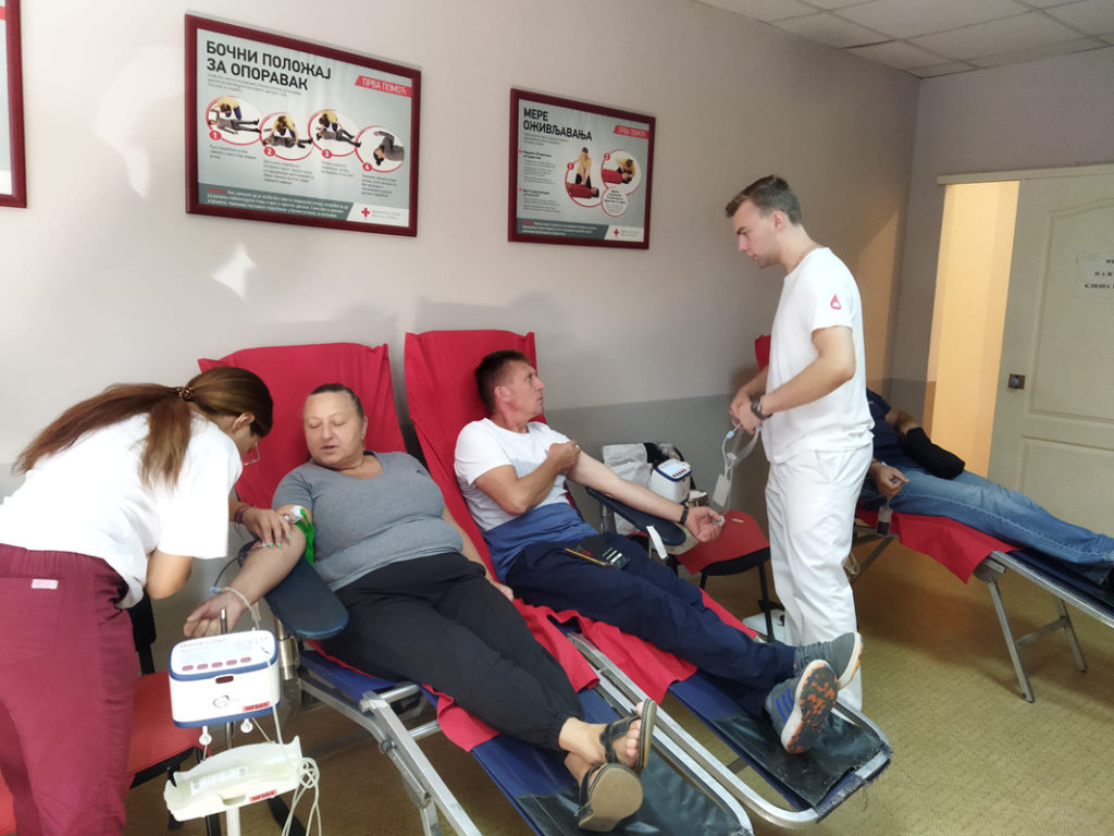 Makedonci u akciji dobrovoljnog davanja krvi