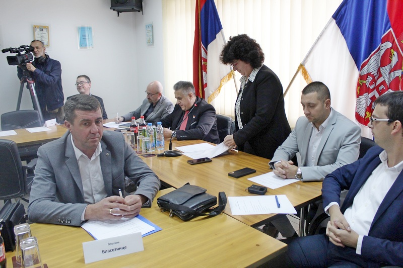 Zbog masovnih tužbi građana „pucaju“ budžeti opština na jugu Srbije
